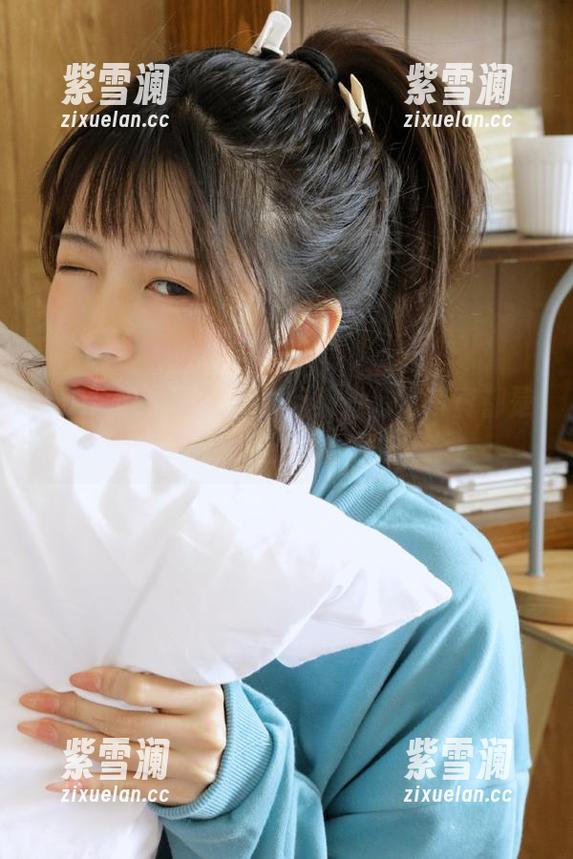 pans-木木 pans - 木木自拍作品集:每张写真都是情感与艺术的结合