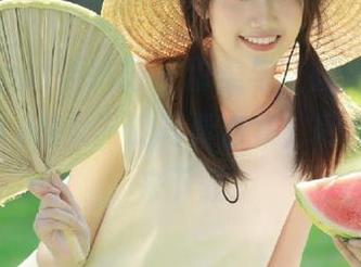 partycat轰趴猫 – 甜美与坚韧：“棉花糖candy修女”的写真合集，网盘里等你来下载