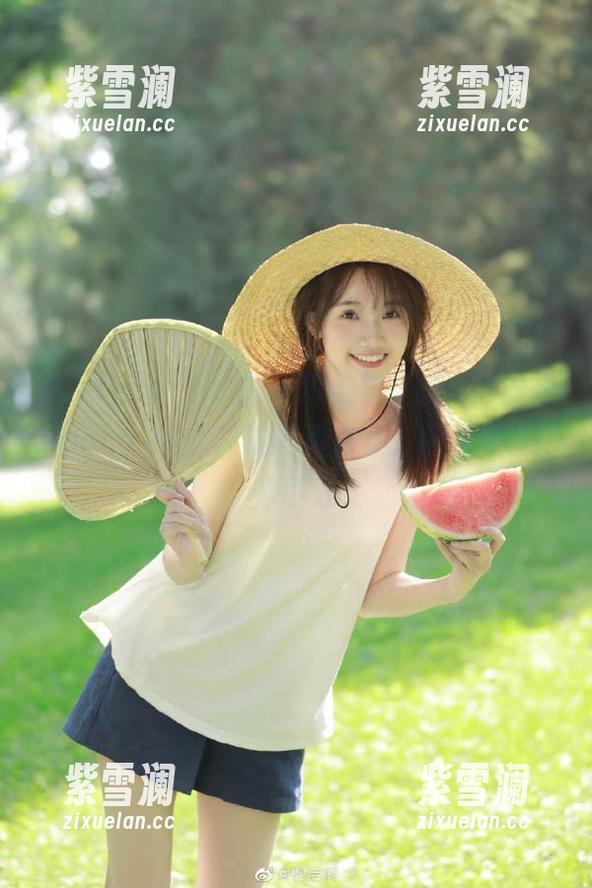 partycat轰趴猫-棉花糖candy partycat轰趴猫 - 甜美与坚韧:“棉花糖candy修女”的写真合集,网盘里等你来下载