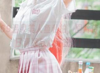 三度_69温泉美人鱼私拍，图片传递的夏日清凉与心灵安宁！