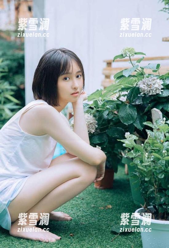 丝慕GIRL - 与泡芙共度的双人时光，图包作品完美记录下动人瞬间！