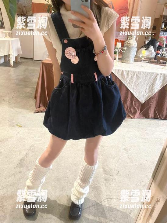 丽柜-xilly 丽柜 - 在xilly的美图世界中,在线享受她的连衣裙浪漫风采