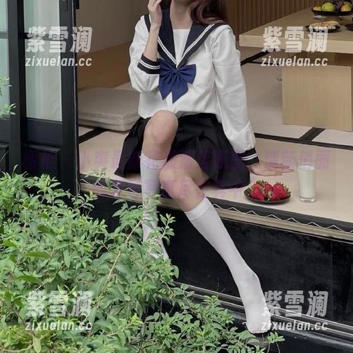 丽柜-小爽 丽柜 - 小爽最新花漾清莲原图,清新俏丽的夏日写真尽在其中!