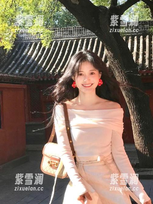 丽柜-阳阳 丽柜 - 全新视角下的阳阳:秀色可餐原图全集分享