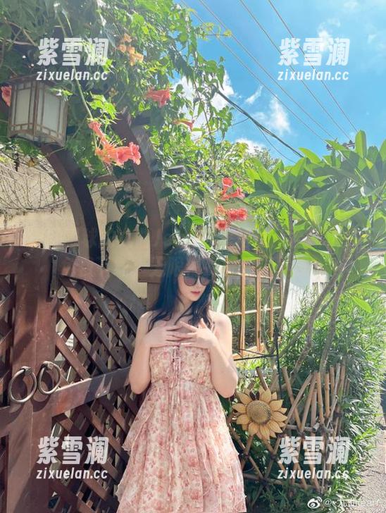 九曲Jean 震撼眼球的九曲Jean白丝写真:全新作品免费下载,无限精彩等你来发现!