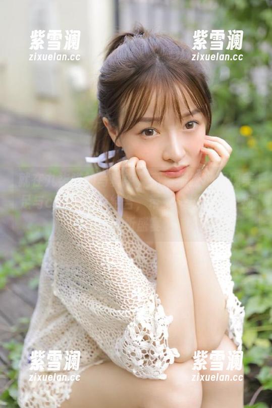 就在九柒喵的写真中，高清细腻地展现美足与cos的完美结合，带来一场独特的视觉赏析盛宴。