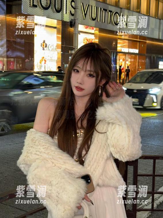 克拉女神-舒彤 克拉女神 - 最新作品集,舒彤花开并蒂,细腻展现双花之美的奇妙