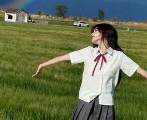 兔玩映画独家呈现，水手服写真集原图定让你心驰神往，绝不容错过！