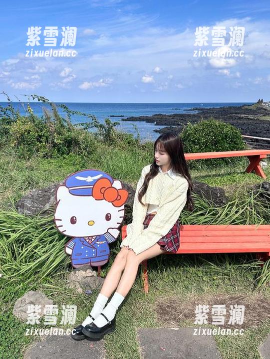 兔玩映画 兔玩映画小黄帽主题美图合集,感受每一幅作品的温暖与诗意!