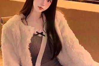 体验兔玩映画蕾丝边黑裙的魅力，免费下载原图，感受摄影艺术的独特韵味！