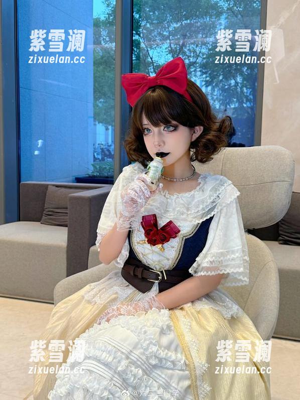 六二二同学 解锁“六二二同学”的长腿魅力,免费下载精彩cos写真,重塑你的时尚风格!