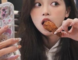 遇见不一样的凉凉子rioko职业装魅力合集，轻松下载，开启职场优雅之旅！
