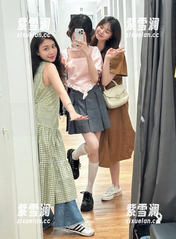 初夏女神-环环 初夏女神 - 沉浸在环环学姐的写真作品集中,享受每一幅原图的奉献