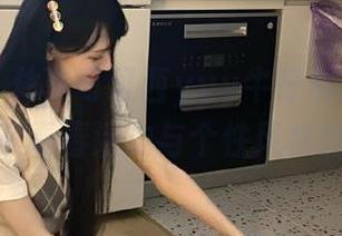 微密圈 – 体验可可西yyy牛仔裤高清图库，探索青春活力与个性风格的结合