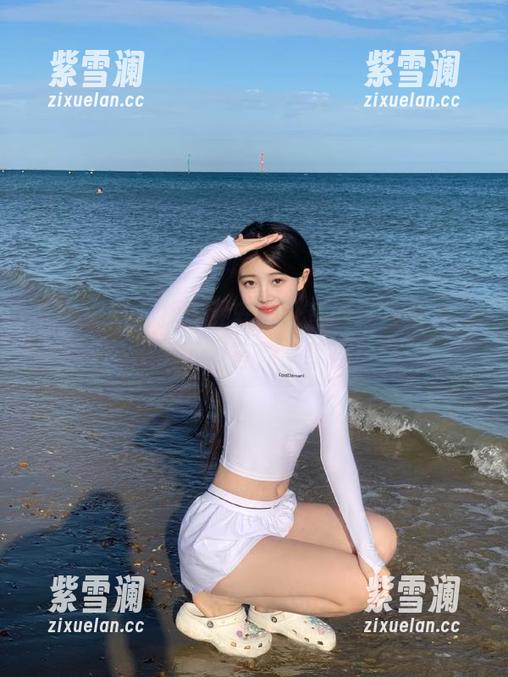 头条女神-乔安 头条女神 - 探索乔安办公室的独特魅力,原图下载等你来享受!