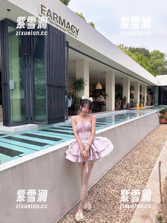 女主K 女主K黑白极简:福利图集带你体验别样的视觉冲击