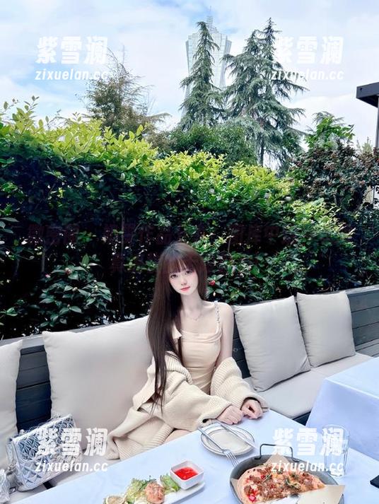 奶雯 微密圈 - 奶雯作品分享:图库中这种衣服真凉快的无限魅力!