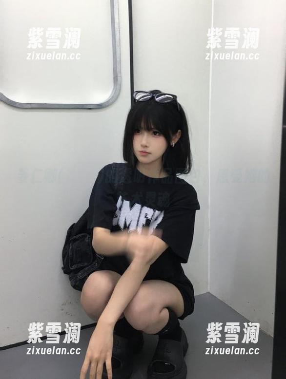 姜仁卿(강인경)的透明作品图包，感受她的艺术灵魂