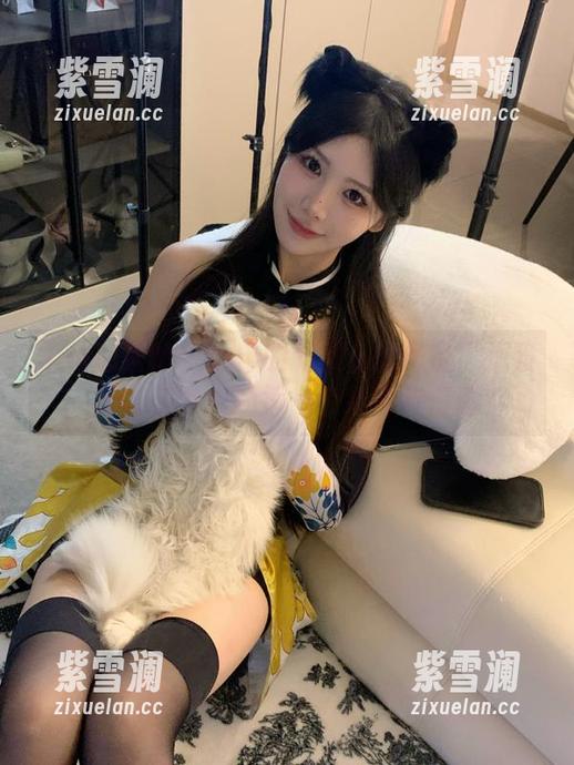 学妹加速跑 - 小冉的和服私房作品：探索东方美学中的每一个细节与情感