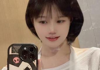 小仓千代w梦幻蕾丝全套下载，感受无与伦比的女人魅力！