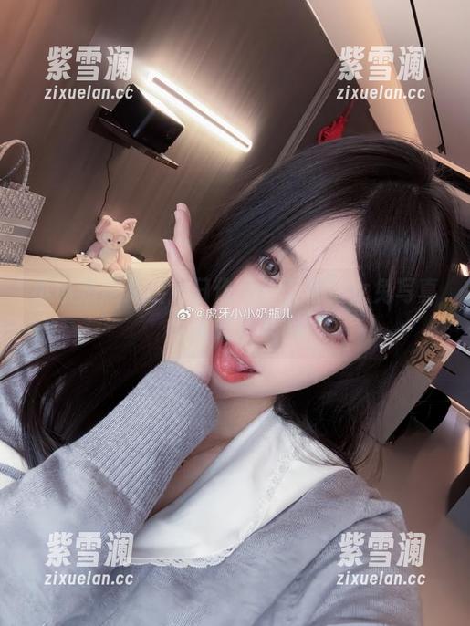 小小奶瓶儿 小小奶瓶儿的生日作品,下载仙女兔写真尽享唯美氛围