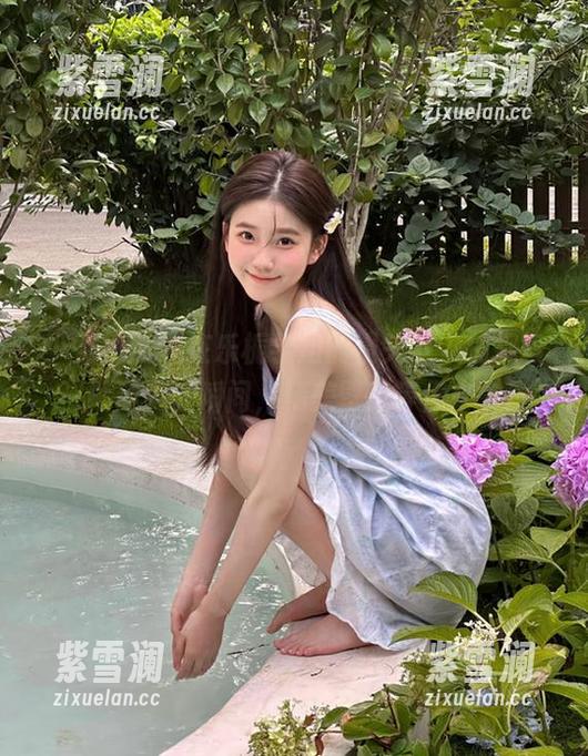 少女秩序-乐栀 少女秩序 - 在乐栀学姐的镜头下,捕捉每一帧动人的瞬间,精美壁纸等你来拿!