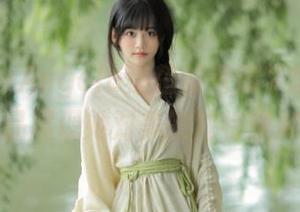 尤果网 – Angela楚楚的透明梦境：全集作品展现她对美的独特理解！