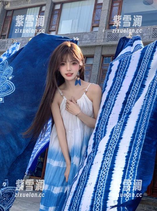 尤果网-尹菲 尤果网 - 尹菲清纯风私拍套图,带你感受独特的青春芬芳