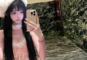 尤果网 – 准备好了吗？观看温鈊怡泳衣写真，冲击你的视觉神经！