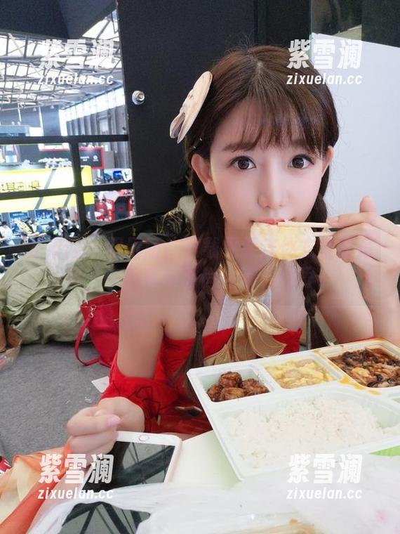 尤果网 - 限量版！下载雯雯连体衣全套写真，一起享受时尚与可爱世界！