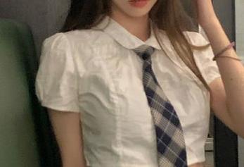 尤蜜荟 – 你没见过的Angela小热巴美足精选：看完这组图片，你会每天都想关注她！