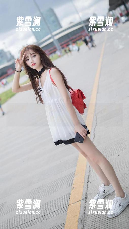 张老师 微密圈 - 张老师水手服私房写真原图:优雅与青春的完美融合
