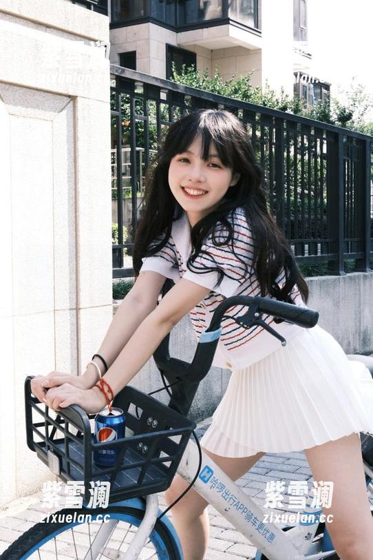 御女郎-红艳 御女郎 - 限时福利:红艳夏日图包,让你的夏天更加绚丽多彩!