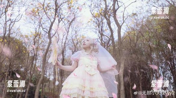 无颜小天使wy的吉他妹妹作品，带你走进甜美可爱的图库世界！