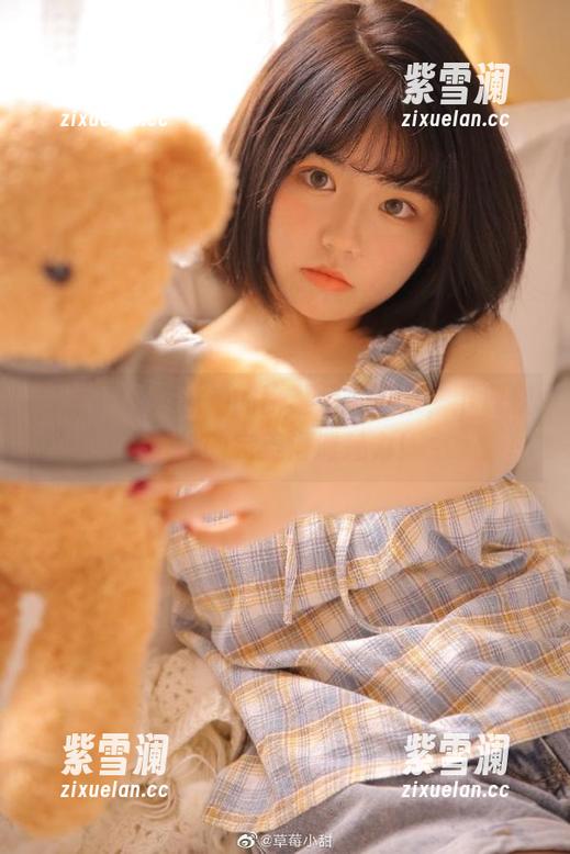 星颜社-姚沐迪 星颜社 - 姚沐迪的比基尼写真集,下载获取她的完美海滩魅力!