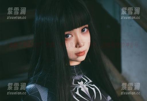 末夜787 观看“末夜787”全新“红色兔女郎”图包,感受视觉的冲击与温柔