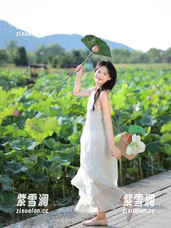林子喵Lynne 微密圈 - 与众不同的私拍:林子喵Lynne的肉丝图片让你欲罢不能!