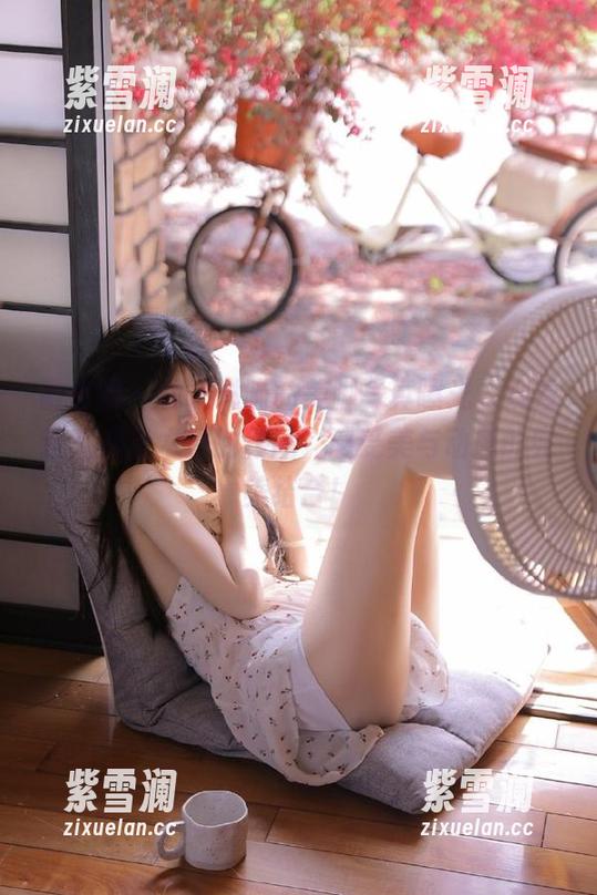 林子琳喵 微密圈 - 林子琳喵的美脚写真曝光,观看这充满艺术感的作品,感受美与动感的完美结合!