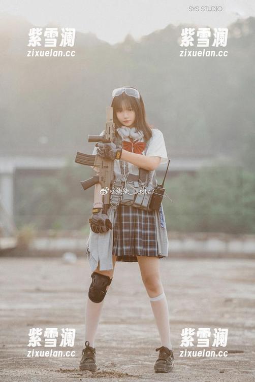 柒柒要乖哦 灰丝主题写真图集,柒柒要乖哦为你呈现别样的风情