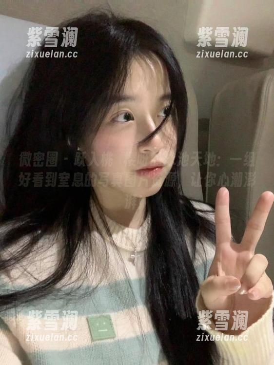 桃沢樱呀 微密圈 - 跃入桃沢樱呀的泳池天地:一组好看到窒息的写真图片资源,让你心潮澎湃!