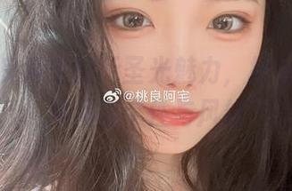 领略桃良阿宅的无圣光魅力，椿也写真合集尽显个性与风格