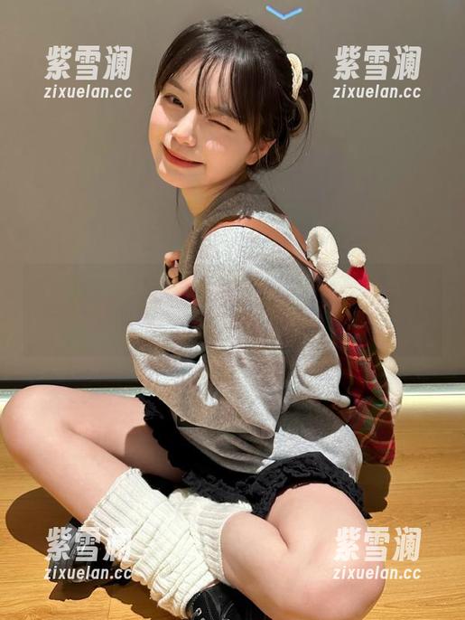 森萝财团-小奶糕Milky 森萝财团 - 小奶糕Milky的高清温柔写真合集,带你领略她的可爱与魅力!