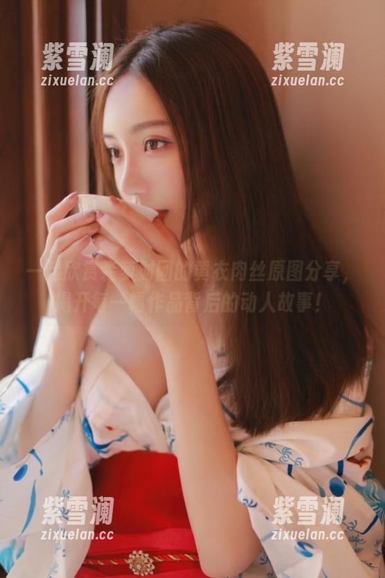 森萝财团 一起欣赏森萝财团的黄衣肉丝原图分享,揭开每一幅作品背后的动人故事!