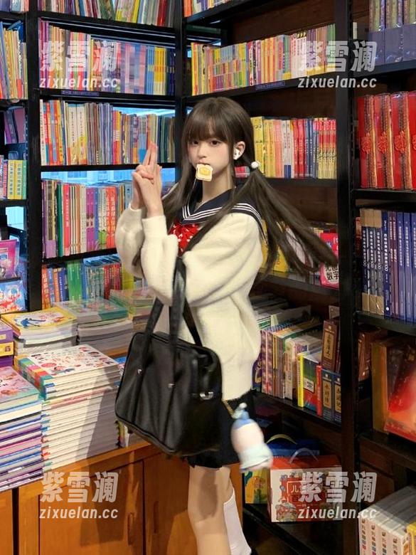 森萝财团 疯狂沉迷于森萝财团最新高清写真——水嫩白丝,感受每一个细节的魔力