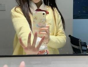 模范学院 – 桃香子户外写真图库精选：自然与人文的完美结合