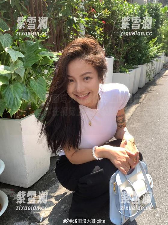 洛丽塔大哥 免费体验洛丽塔大哥倾情奉上的御姐写真照片,让你在视觉上大快朵颐,别再犹豫!