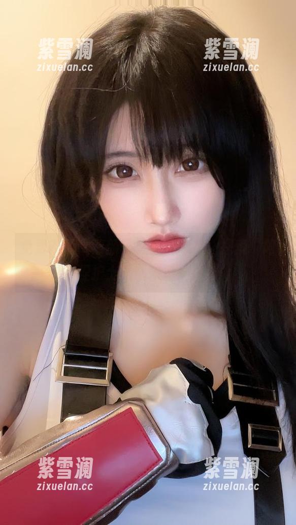 免费获取“清颜真德秀”图包，探索“阿狸护士”的摄影之美！