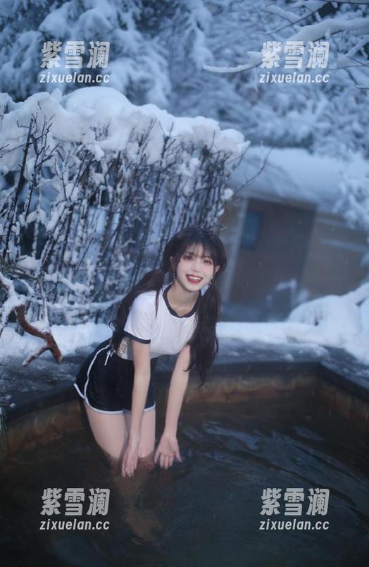 渡边早季Saki 渡边早季Saki围裙写真大集合,下载免费合集,开启你的艺术之旅!