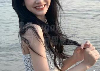 爱蜜社 – 杨晨晨sugar带你进入裤里丝的世界，原图、图册展现无尽风情
