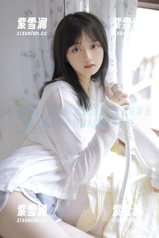 物恋传媒-佳琪 物恋传媒 - 佳琪Hi.秋日私语:透过写真美图,重温那份秋日的温暖与宁静